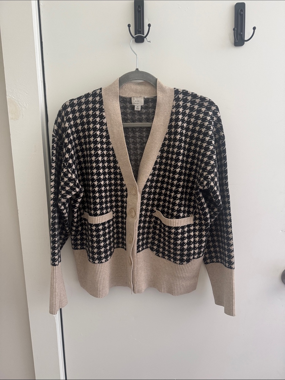 a new day Black and Beige Houndstooth Button Cardigan